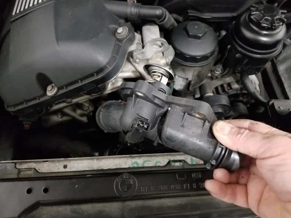 See B3748 in engine